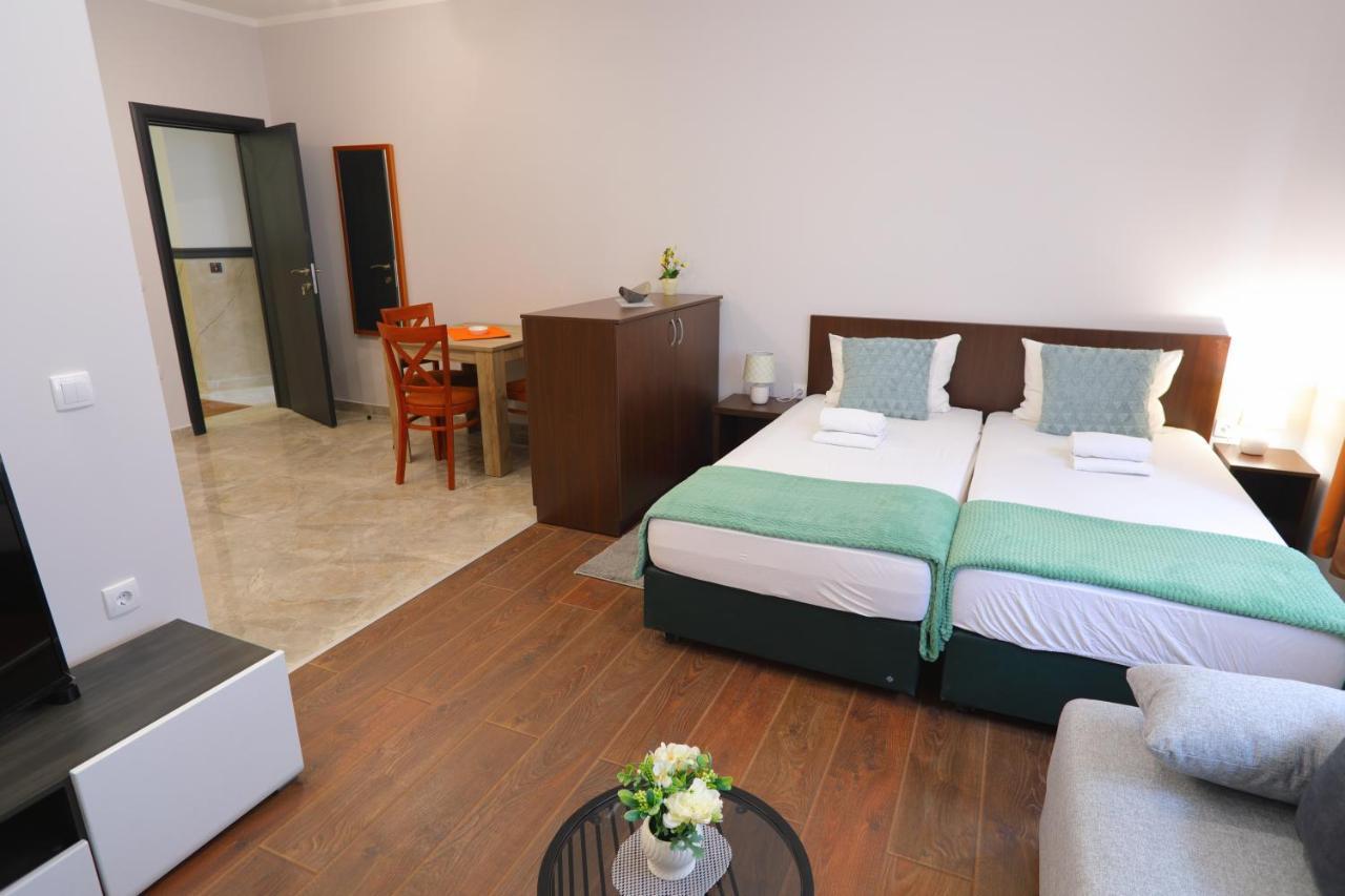 Fenix Apartments 소코 반자 외부 사진