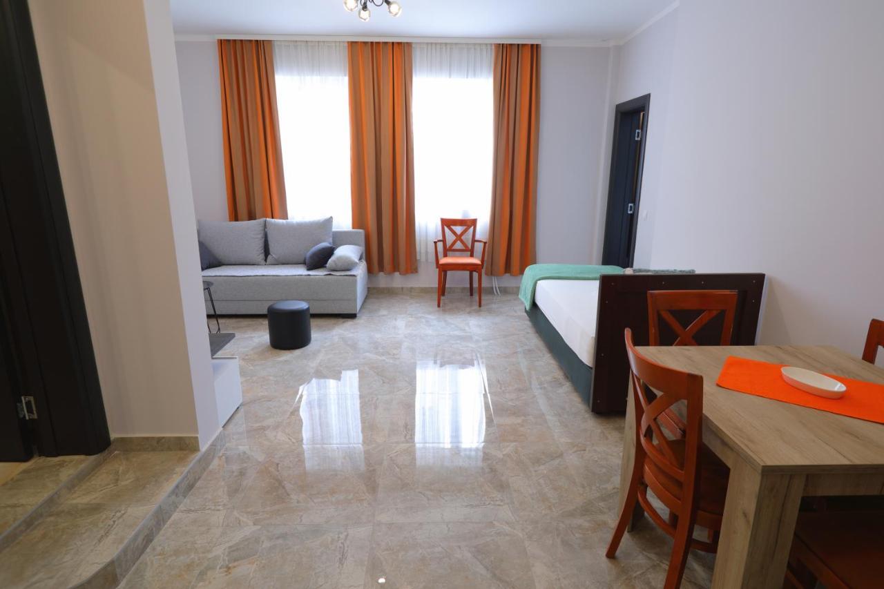 Fenix Apartments 소코 반자 외부 사진