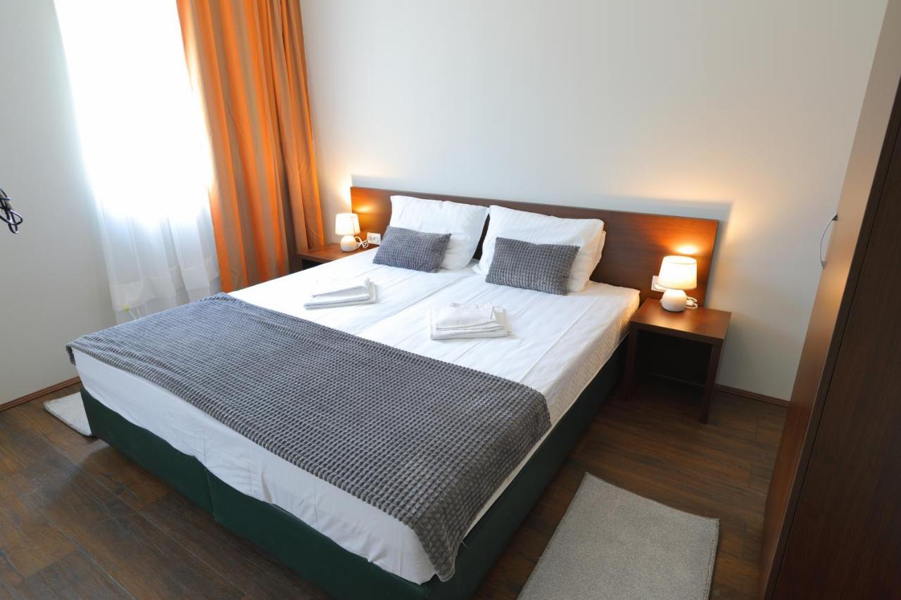 Fenix Apartments 소코 반자 외부 사진
