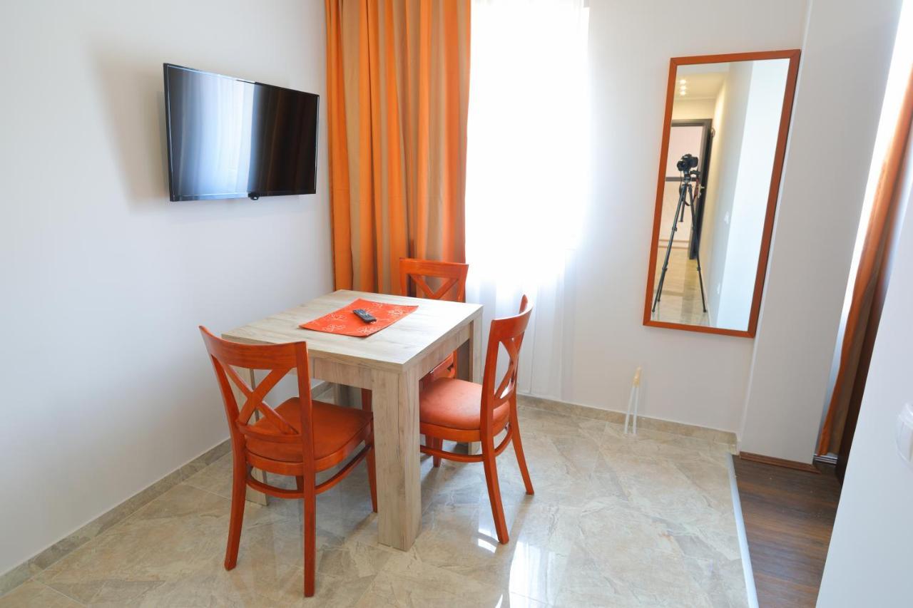 Fenix Apartments 소코 반자 외부 사진