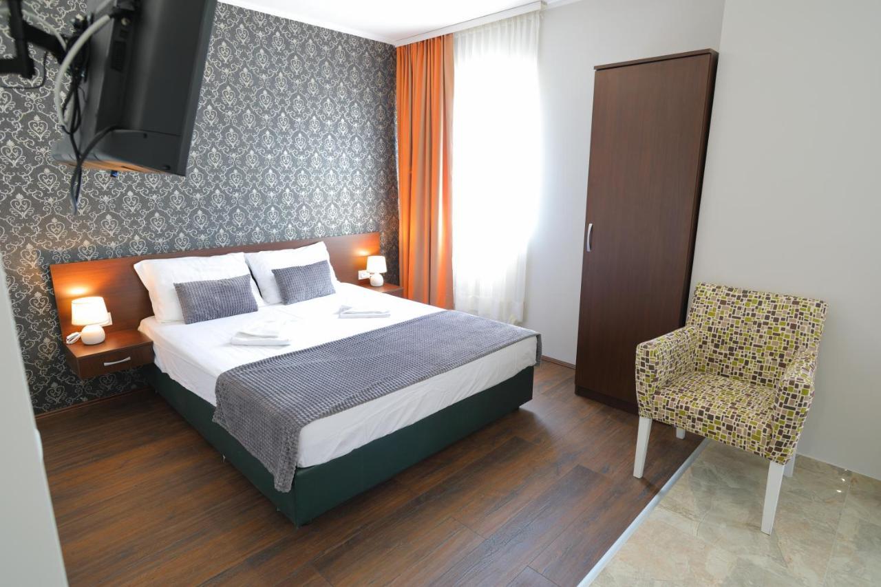 Fenix Apartments 소코 반자 외부 사진
