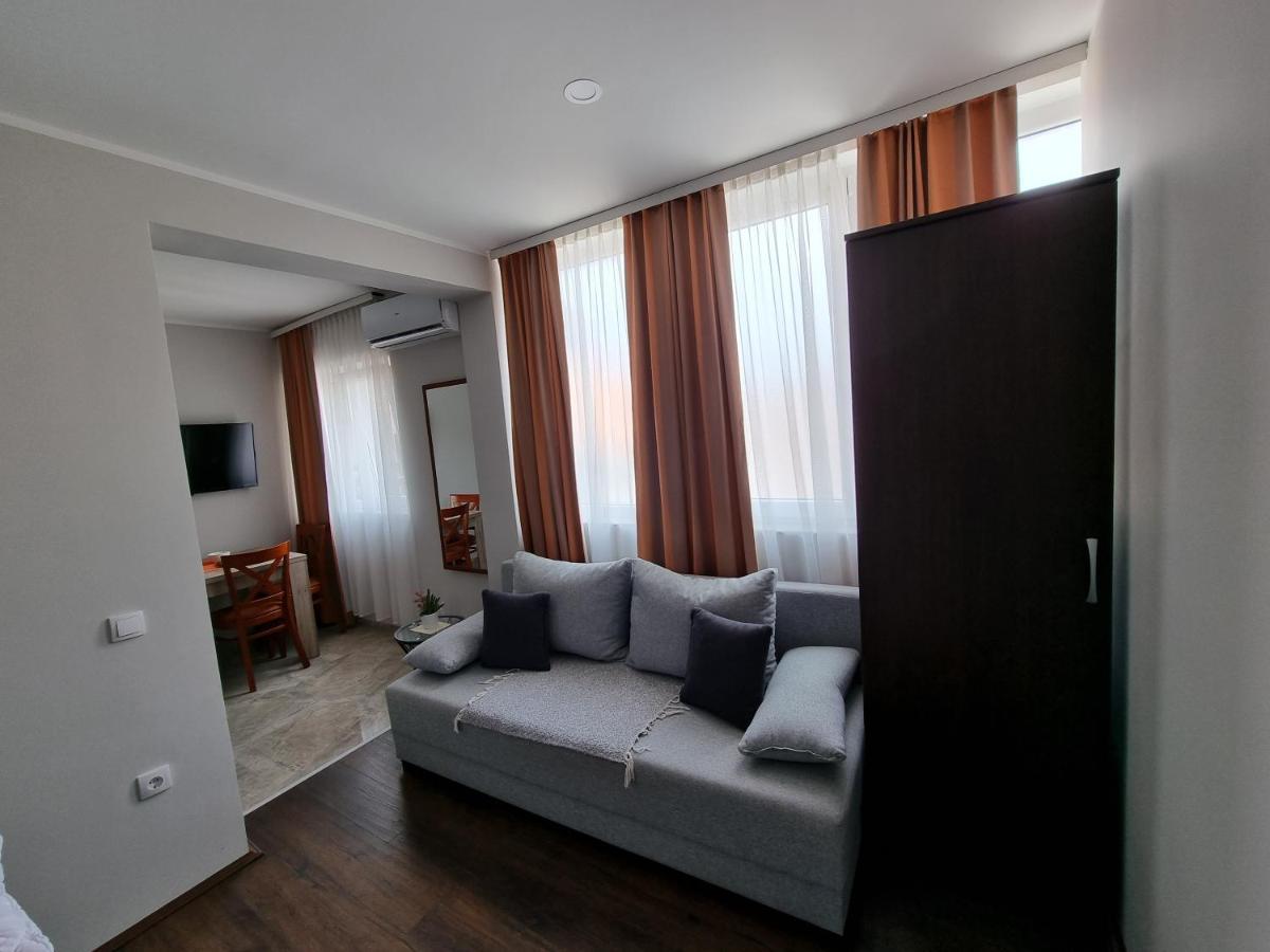 Fenix Apartments 소코 반자 외부 사진