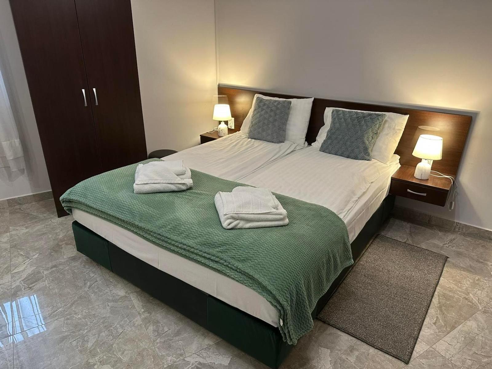 Fenix Apartments 소코 반자 외부 사진