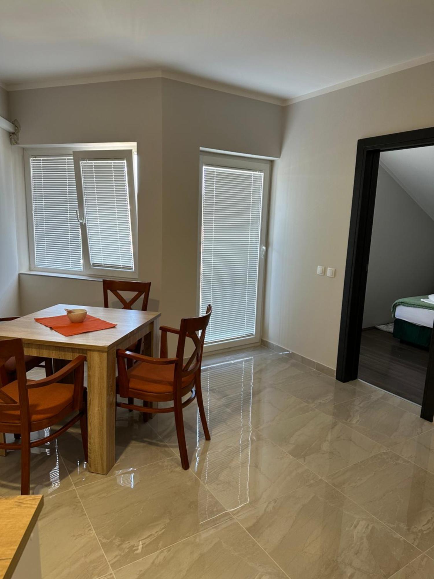 Fenix Apartments 소코 반자 외부 사진