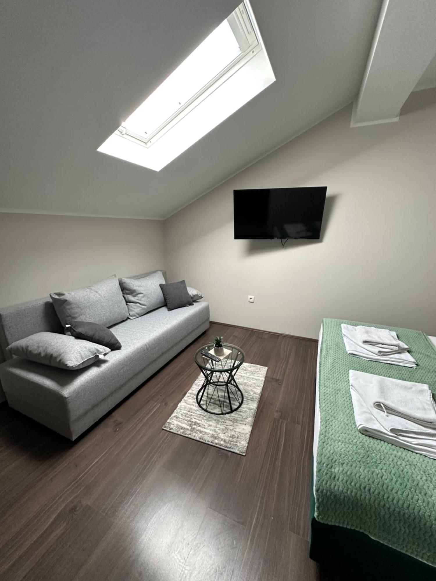 Fenix Apartments 소코 반자 외부 사진