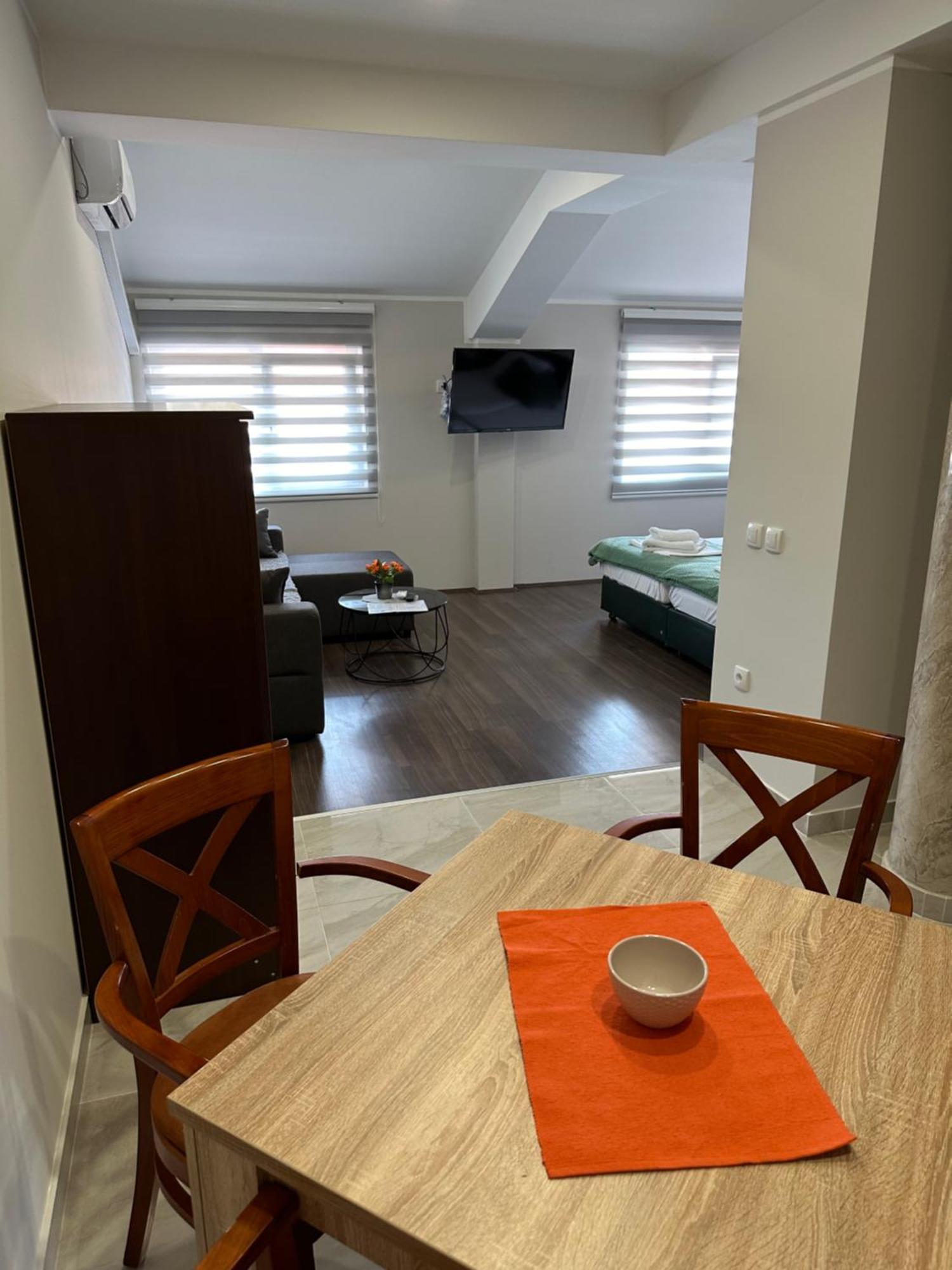 Fenix Apartments 소코 반자 외부 사진